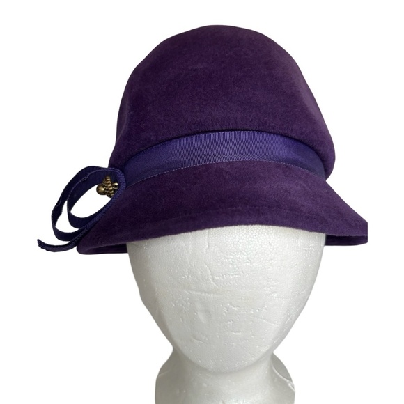 Vintage 60's Velour Mod Bucket Hat - Purple with accent bow - 6 1/2" - Picture 1 of 7